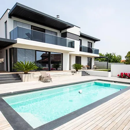 Kraljica Vila Portoroz