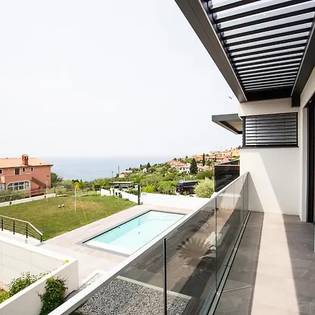 Villa Kraljica *